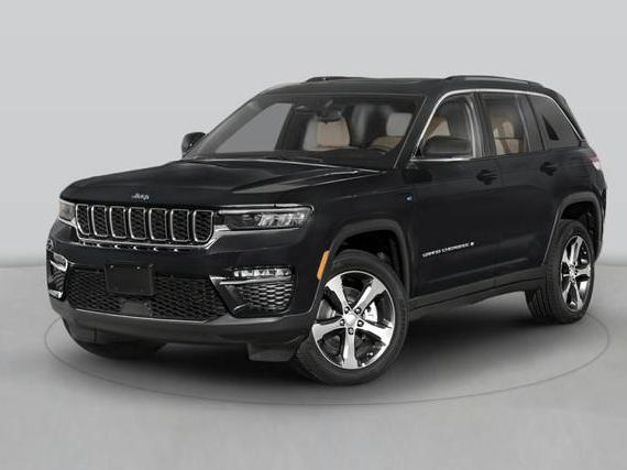 JEEP GRAND CHEROKEE 2023 1C4RJYB61PC623530 image
